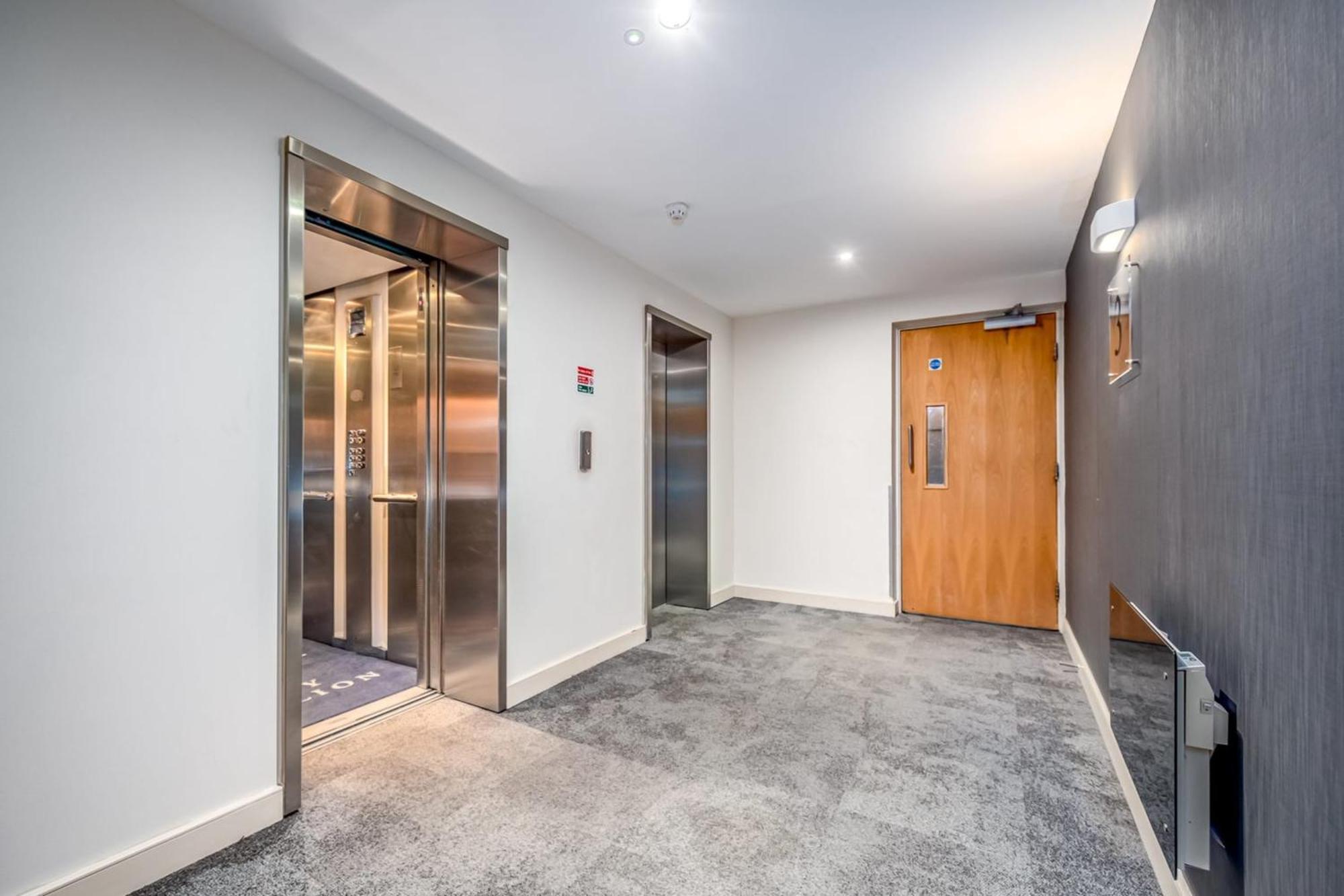 Modern & Spacious 2 Bedroom In Central 伦敦 外观 照片